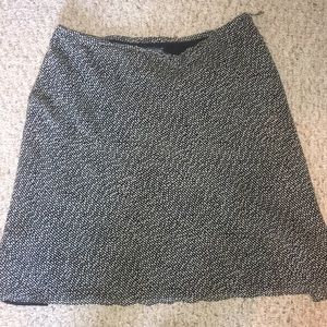 Ann Taylor Black Gray Skirt Size 16
